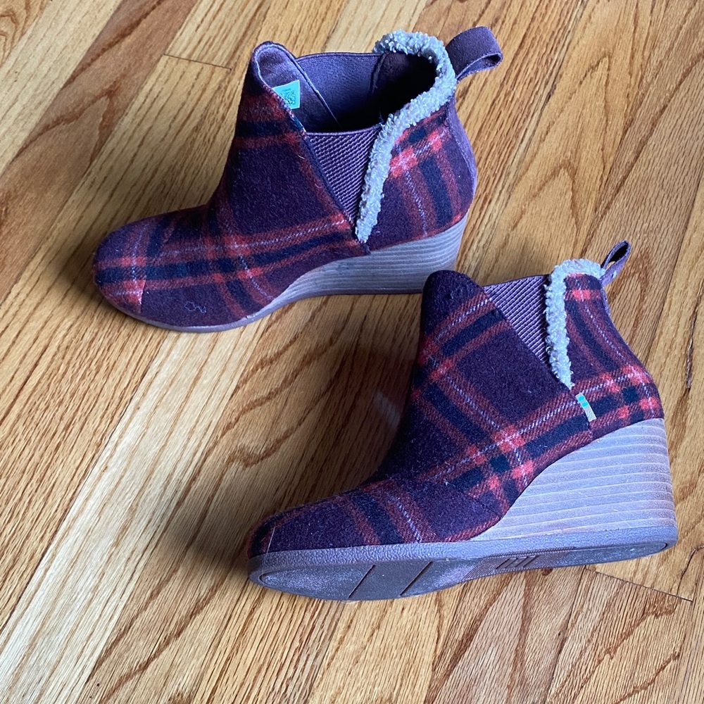 Toms Red, Black and Burgundy Plaid Ankle Booties